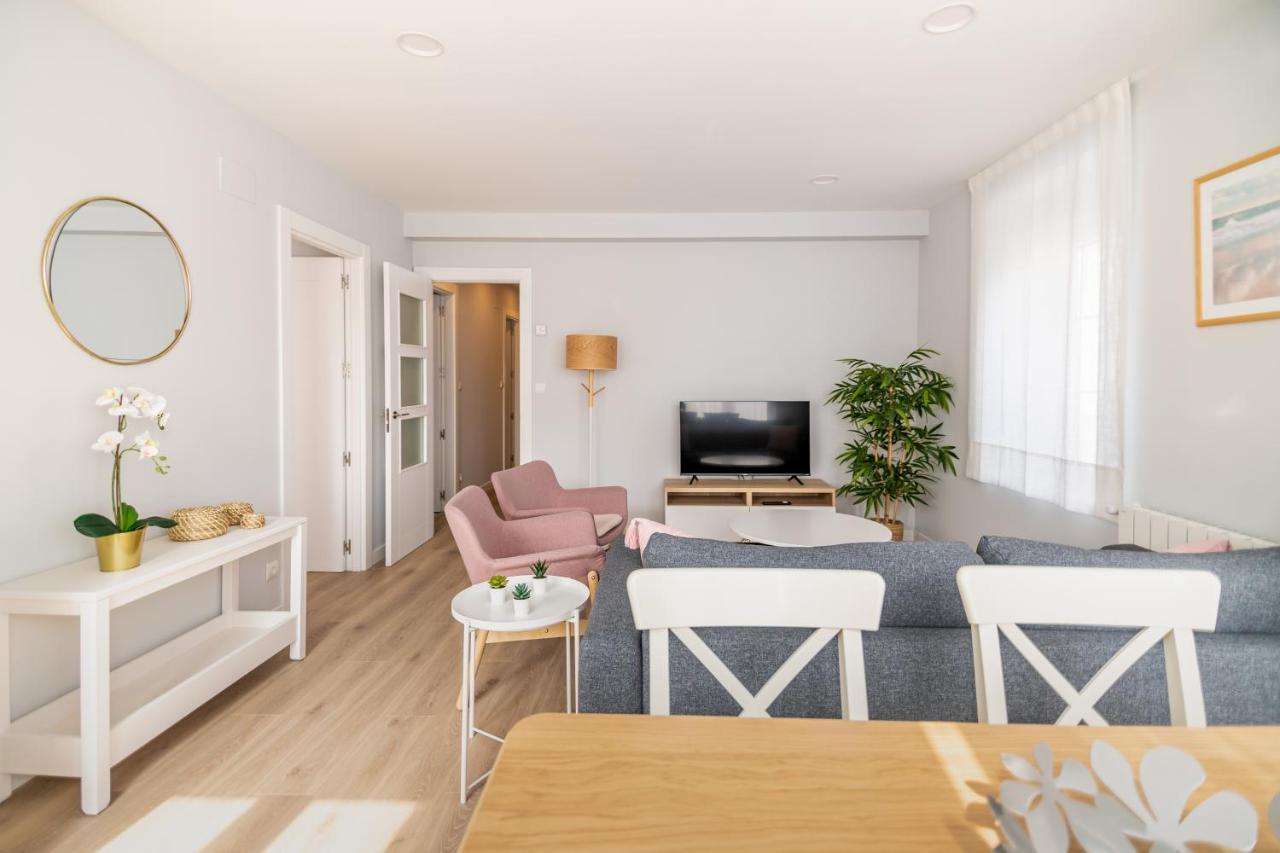 Villa Marta - Apartamentos Centricos Junto Al Mar Castro Urdiales Exterior foto
